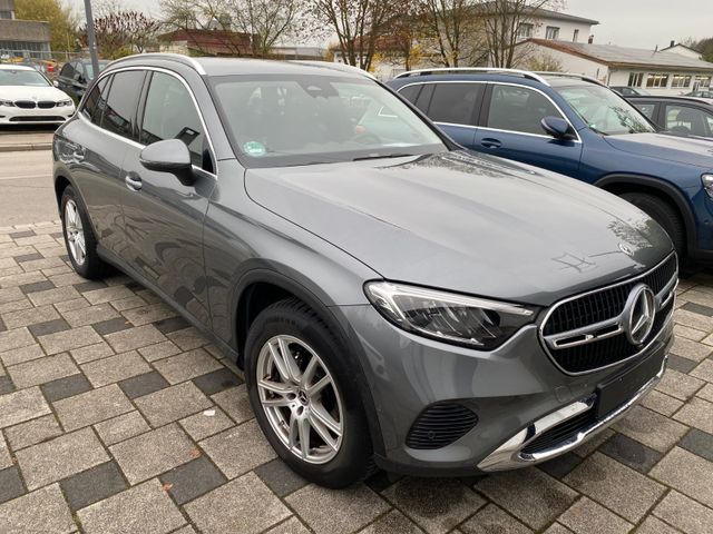 Mercedes-Benz GLC 220 d 4MATIC Autom. AHK Distronic LED