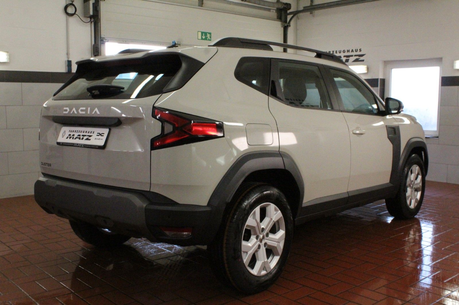 Fahrzeugabbildung Dacia Duster mild hybrid 140 Expression*Winterp.*MY 26