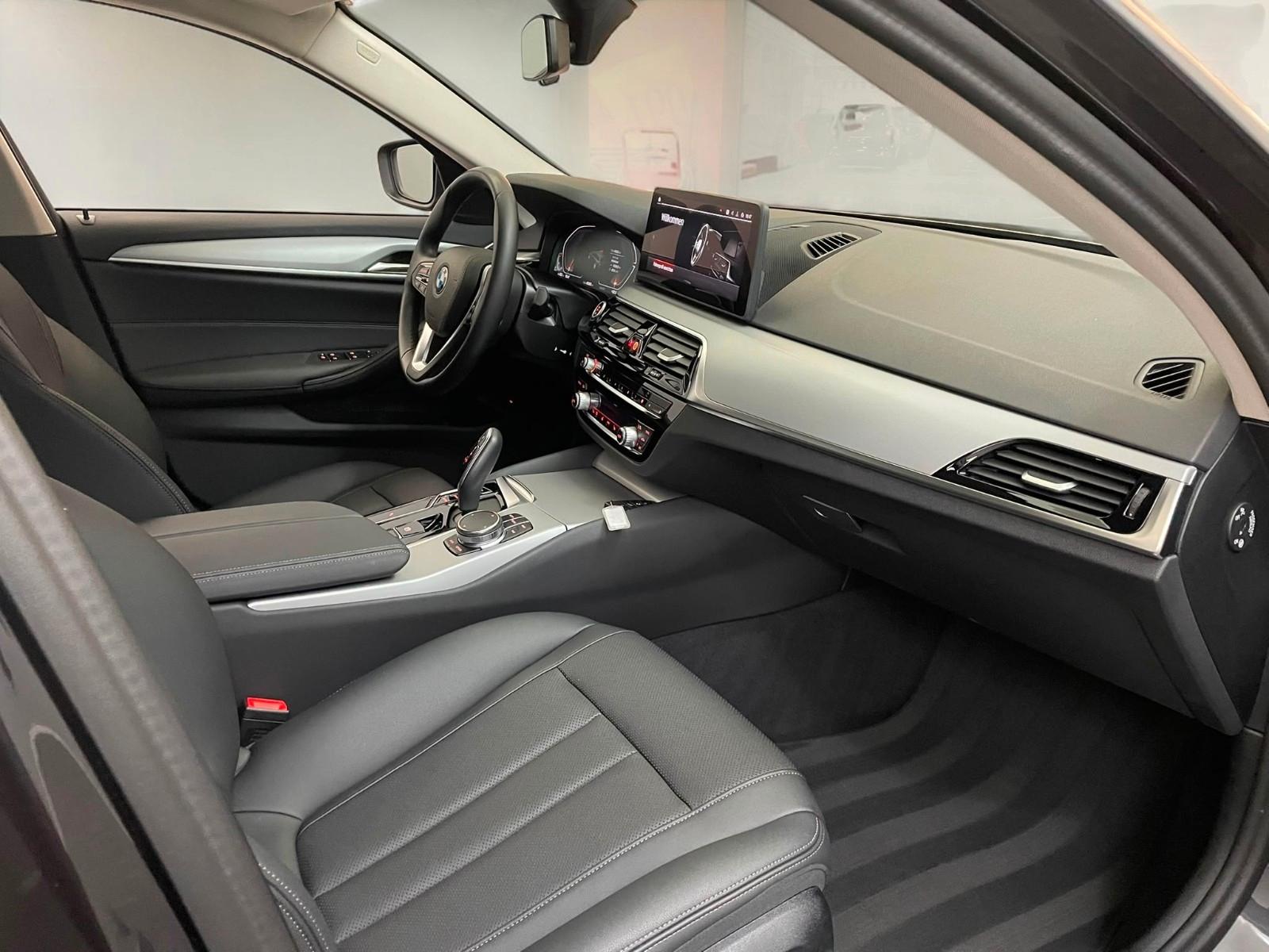 BMW 520 d T xDrive BUSINESS*WIDE*LED*RÜCKKAM*4 ZONEN, миниатюра 18