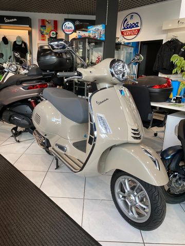 Vespa GTS 125 RST