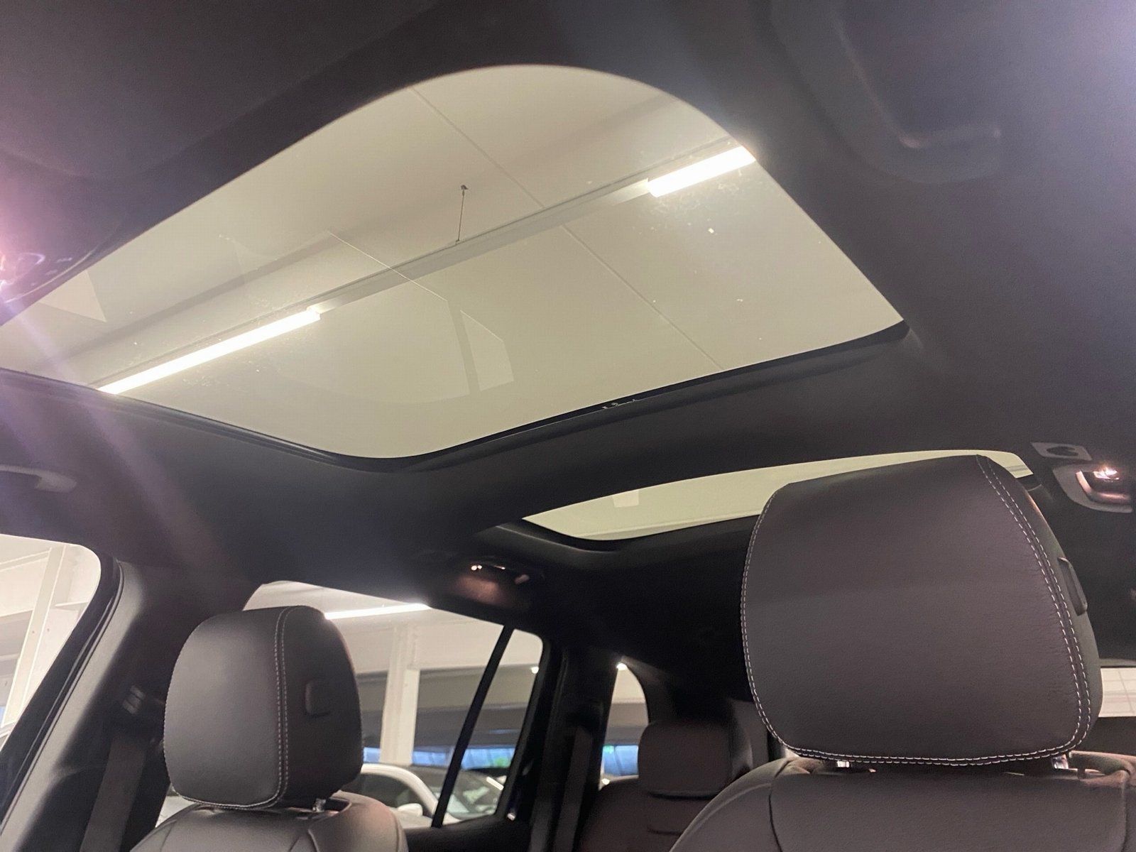 Fahrzeugabbildung Mercedes-Benz GLB 220 d 4M AMG*AHK*Technik*STDHZG*HUD*Dist*360