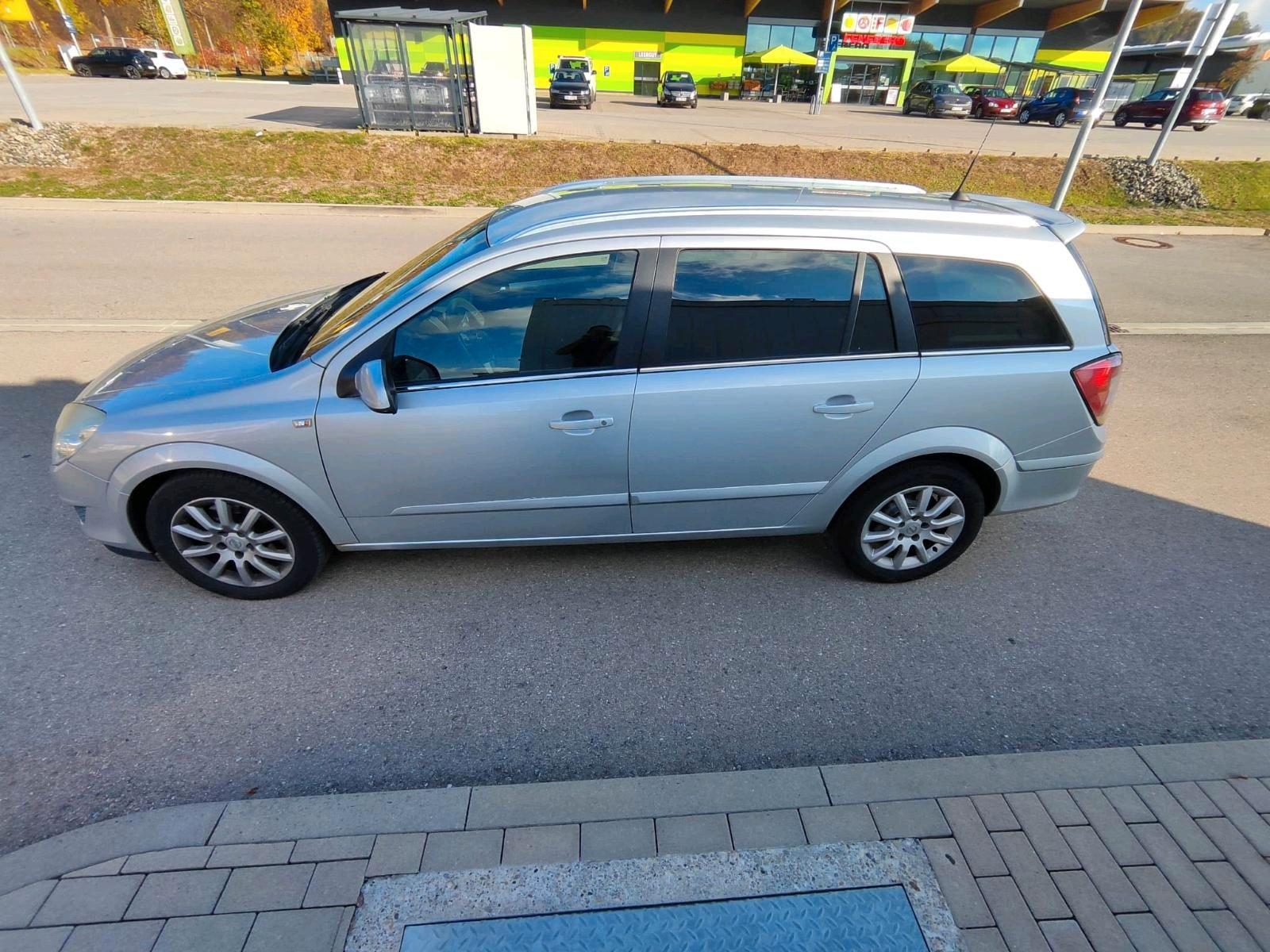 Opel Astra 2007 — photo 10