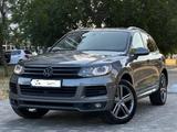 Volkswagen Touareg 7P V6 TDI/AHK/XE/360/SIDE - Volkswagen Touareg: 7p