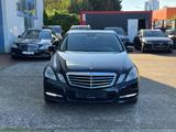 Mercedes-Benz E 200 CDI lim. Avantgarde/Automatik/Navi/PDC - Mercedes-Benz E 200: Cdi Avantgarde