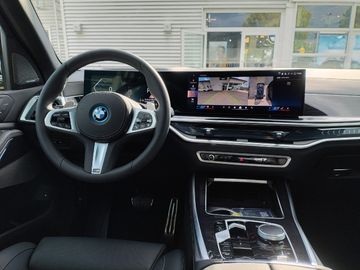 BMW X5 xDrive50e M Sportpaket HK HiFi DAB LED