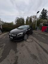 Mercedes-Benz 220d AMG Line - Mercedes-Benz 220 aus 2014