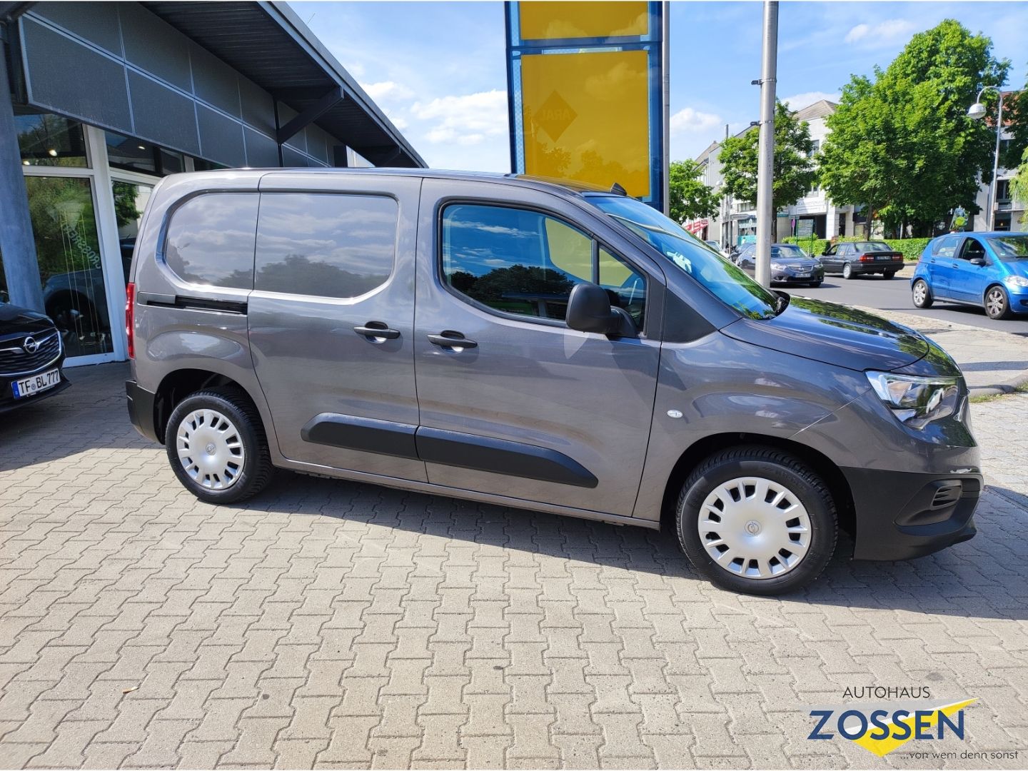 Opel Combo Cargo Navi+LED+Android+DAB+LenkradHZG+Keyl imagem 3
