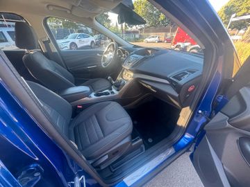 Ford Kuga - 11
