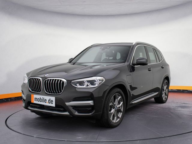 BMW X3 xD30e xLine ACC Kamera DAB HUD HIFI Sport 19"