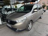 Dacia Lodgy Laureate 7 Sitzer * NAVI * PDC * AHK * - Dacia Gebrauchtwagen in Bielefeld