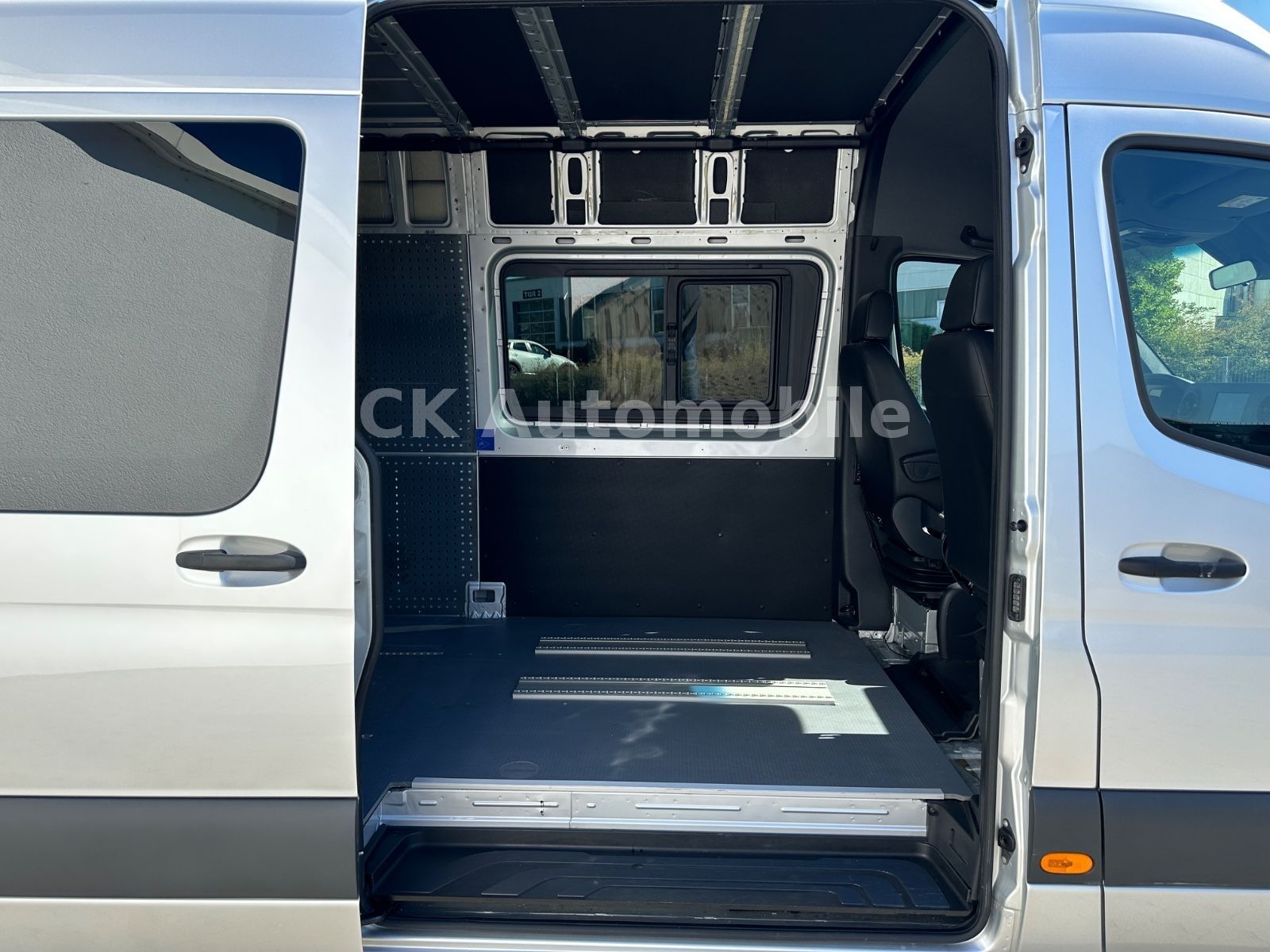 Fahrzeugabbildung Mercedes-Benz Sprinter III Kasten 317 Maxi Autom./MBUX/LED/Kam