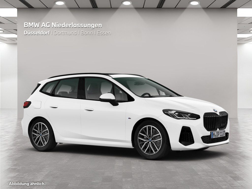 BMW 223 Active Tourer - Bild 12