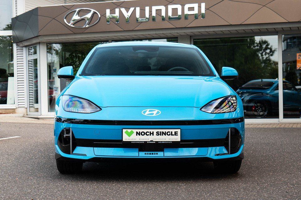 Fahrzeugabbildung Hyundai IONIQ 6 77,4kWh TECHNIQ BOSE Parkpaket