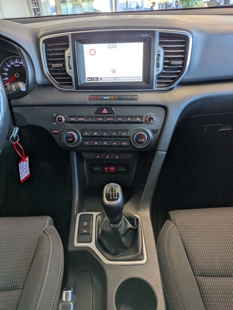 KIA Sportage 1,6 GDI Vision Komfort-Paket Kamera AHK - Image 19