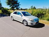 Toyota Avensis Executive 1.8-l-VVT-i / Klima - gebrauchte Toyota Avensis aus dem Jahr 2007