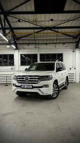 Toyota Land Cruiser 200 4,5 V8 DIESEL 