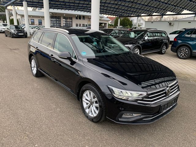 Volkswagen Passat Variant Business 2,0 TDI DSG Navi LED