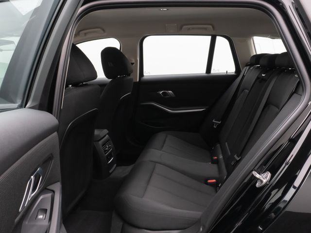 Foto Nummer 26: BMW 320d