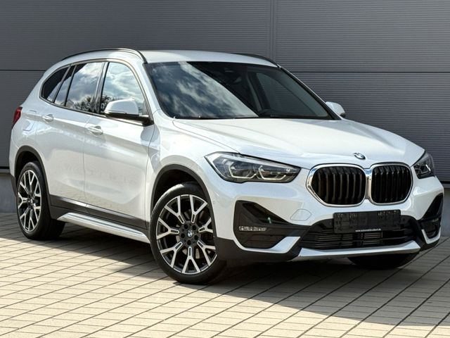 BMW X1 xDrive 20d Sport Line*HUD*AHK*LED*19°Zoll*