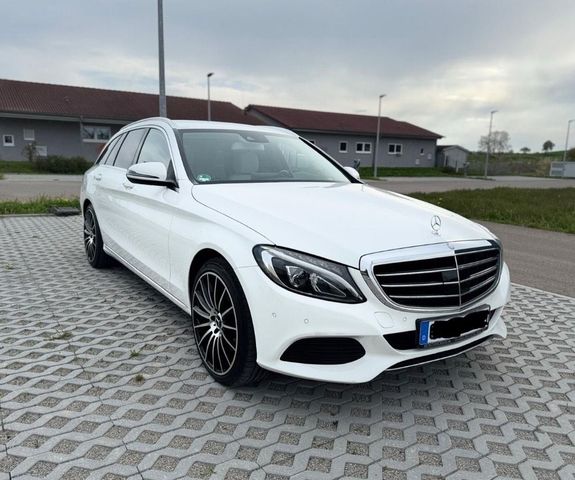 MERCEDES-BENZ Mercedes-Benz C 250 d 4MATIC T EXCLUSIVE A...