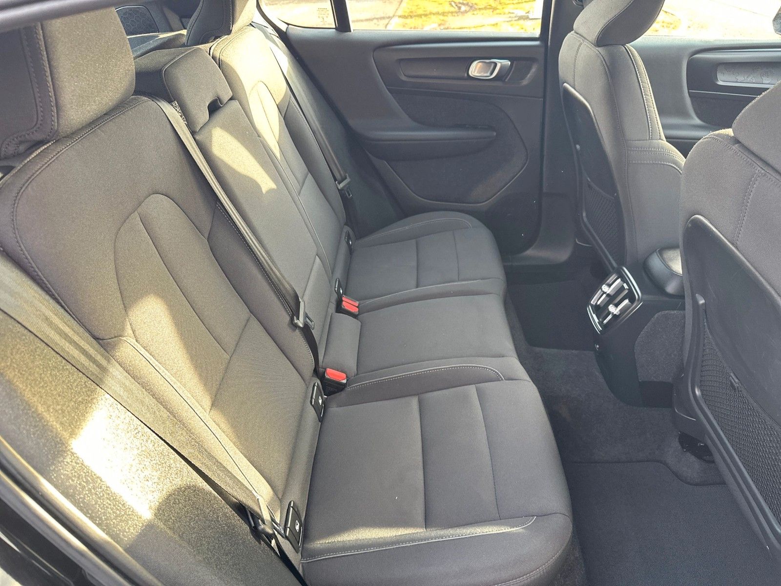 Fahrzeugabbildung Volvo C40 Plus Pure Electric AWD, ANHÄNGERKUPPLUNG