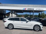 BMW 330e TOURING G21 "AD."/SPORTSITZ/AHK/ACC/HUD/CAM - gebrauchte BMW 330 aus dem Jahr 2022