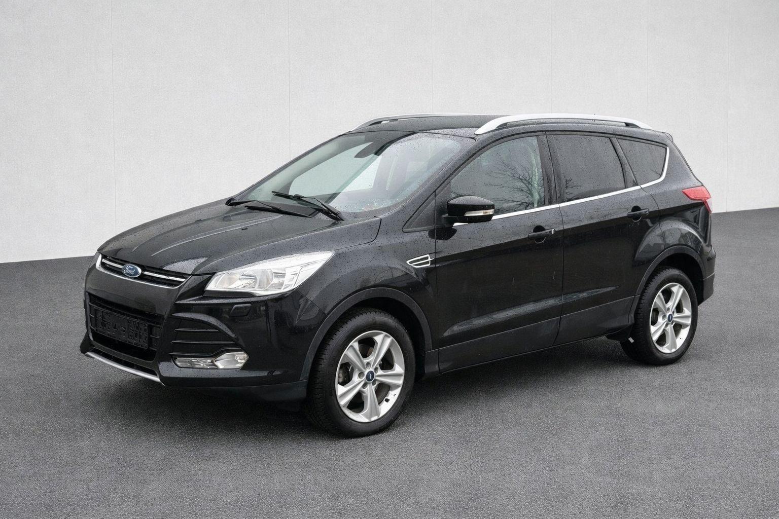 Ford Kuga Titanium 1.5 ecoboost TÜV/SERVICE NEU