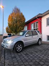 Mercedes-Benz ML 400  Disel - Mercedes-Benz ML 400 mit Diesel-Antrieb