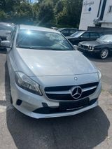 Mercedes-Benz A 180 - - Mercedes-Benz A-Klasse in Köln