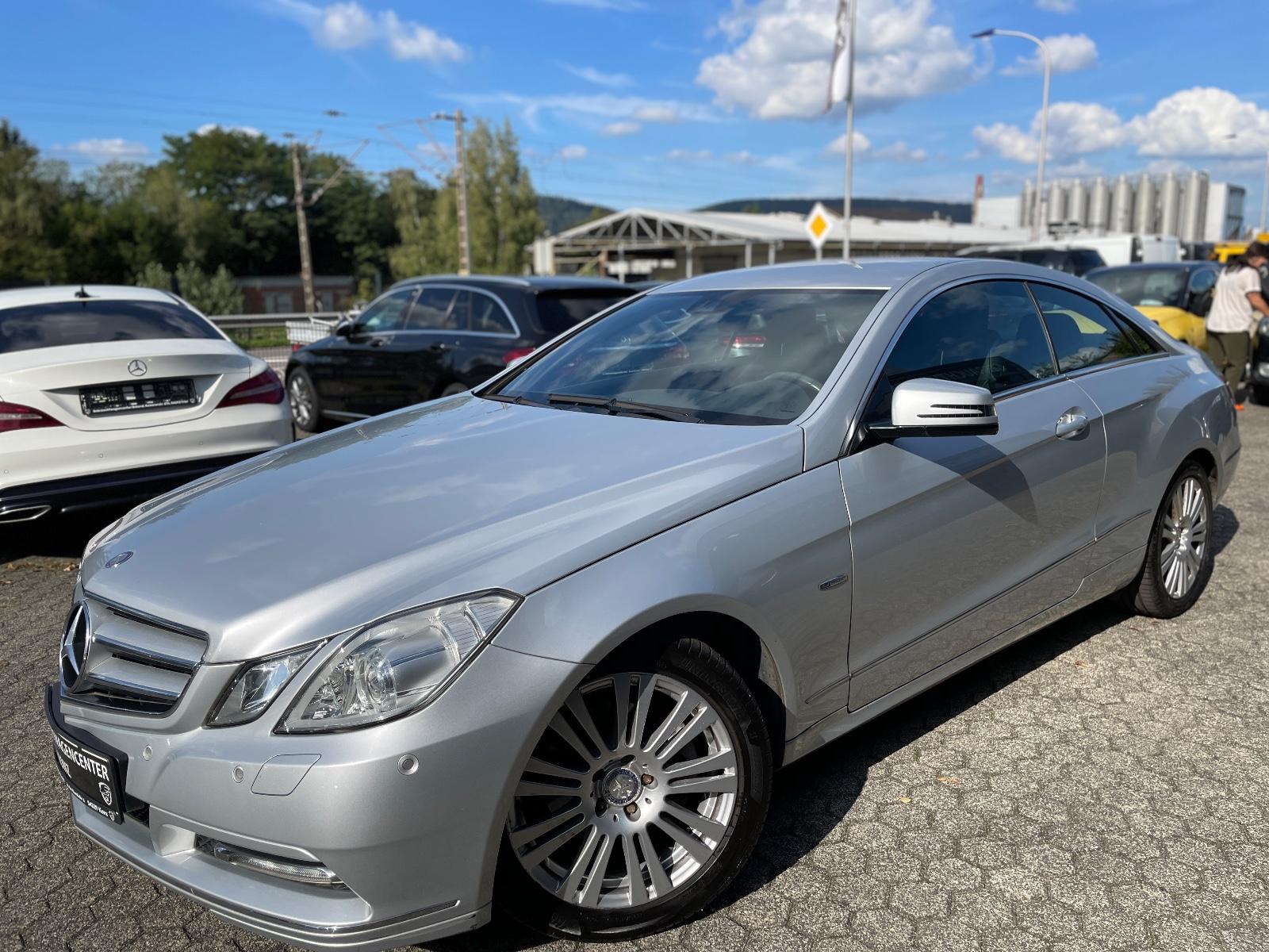 Mercedes-Benz E 250 Coupé BlueEFF. AVANTGARDE NAVI/SHZ/TÜV