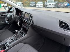 Fahrzeugabbildung Seat Leon FR 1,5 TSI Navi Sitzh LED Full-Link 2.Hand