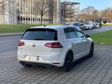 Volkswagen Golf VII Lim. GTI Performance BMT PANO/RFK/SPURH - Volkswagen: GTI R