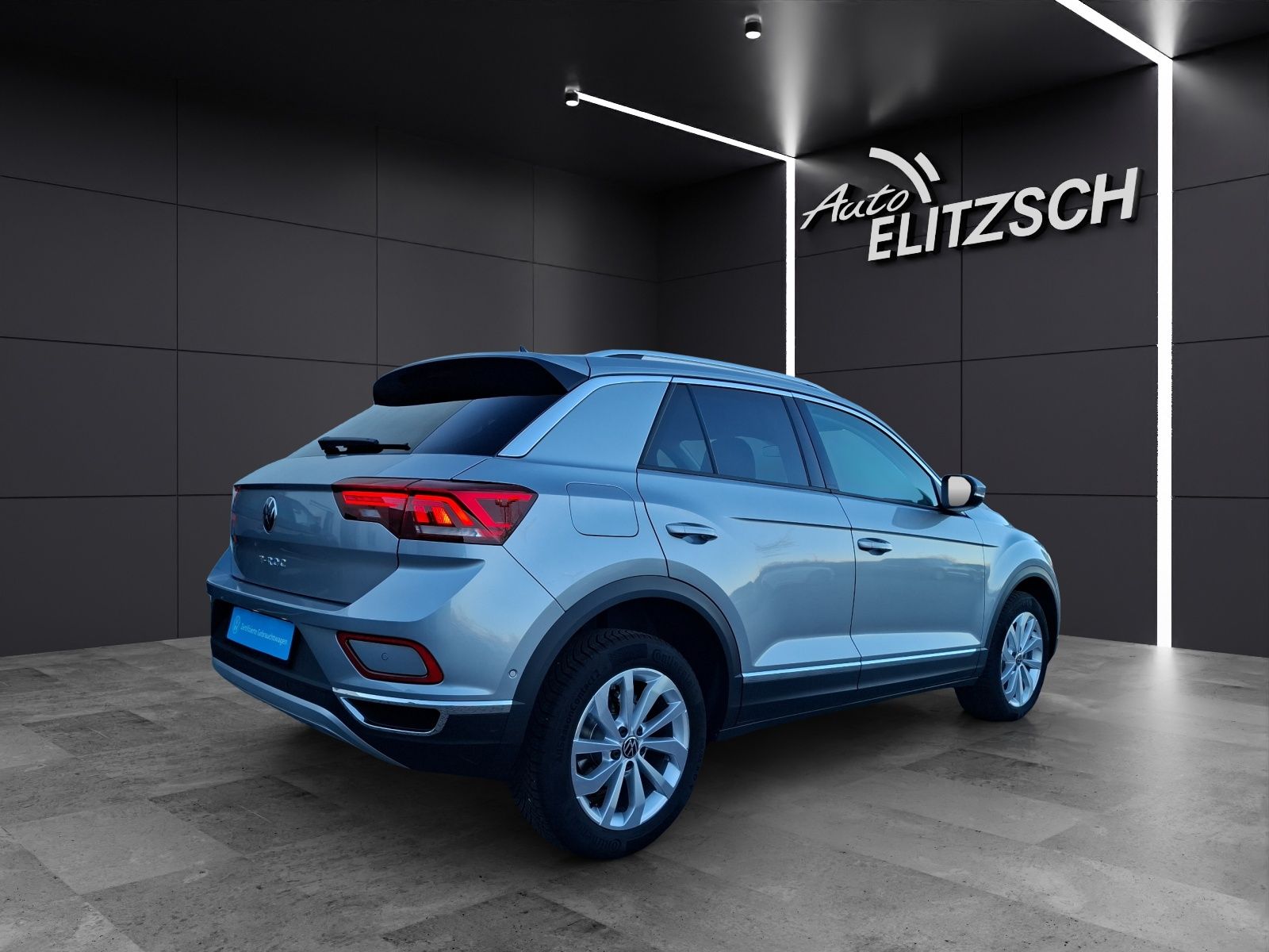 Fahrzeugabbildung Volkswagen T-Roc TDI Style DSG LEDplus Navi AID ACC RFK SH