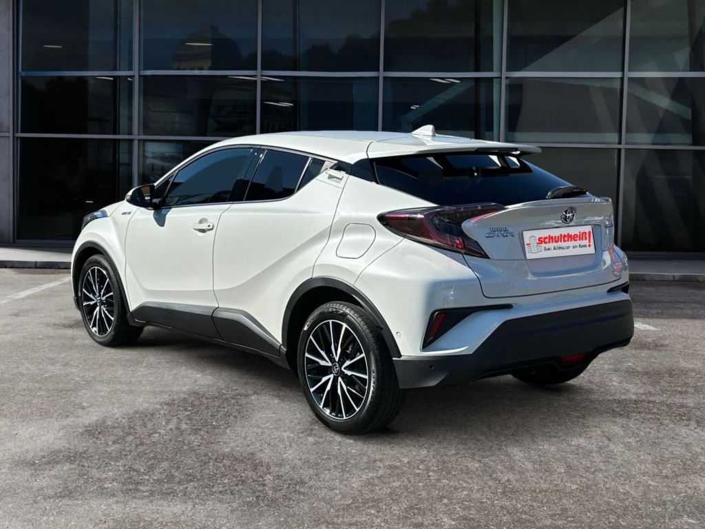 Fahrzeugabbildung Toyota C-HR Hybrid Lounge