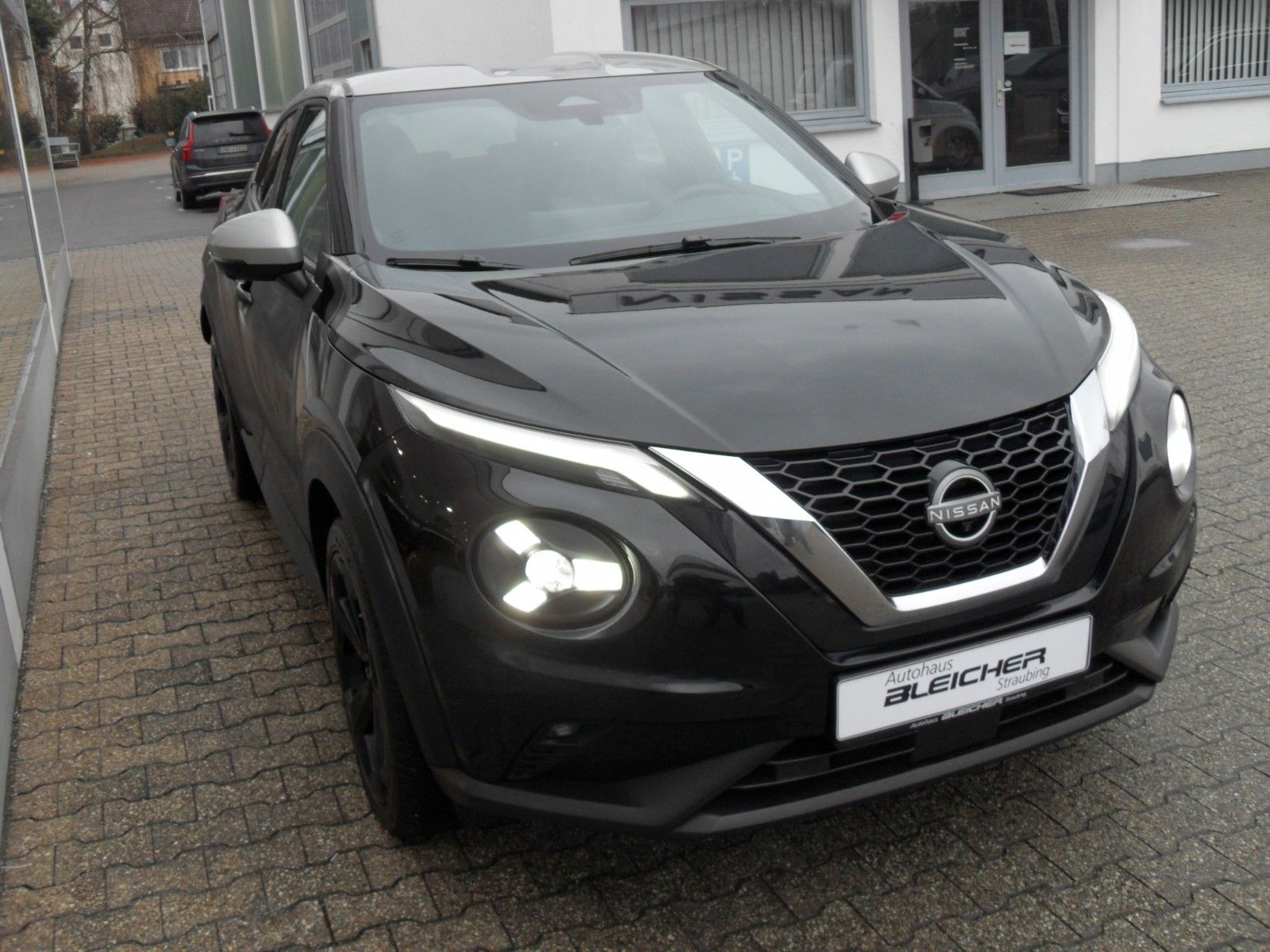Fahrzeugabbildung Nissan Juke 1,0 DIG Tekna AT | WP | 360° | NCN
