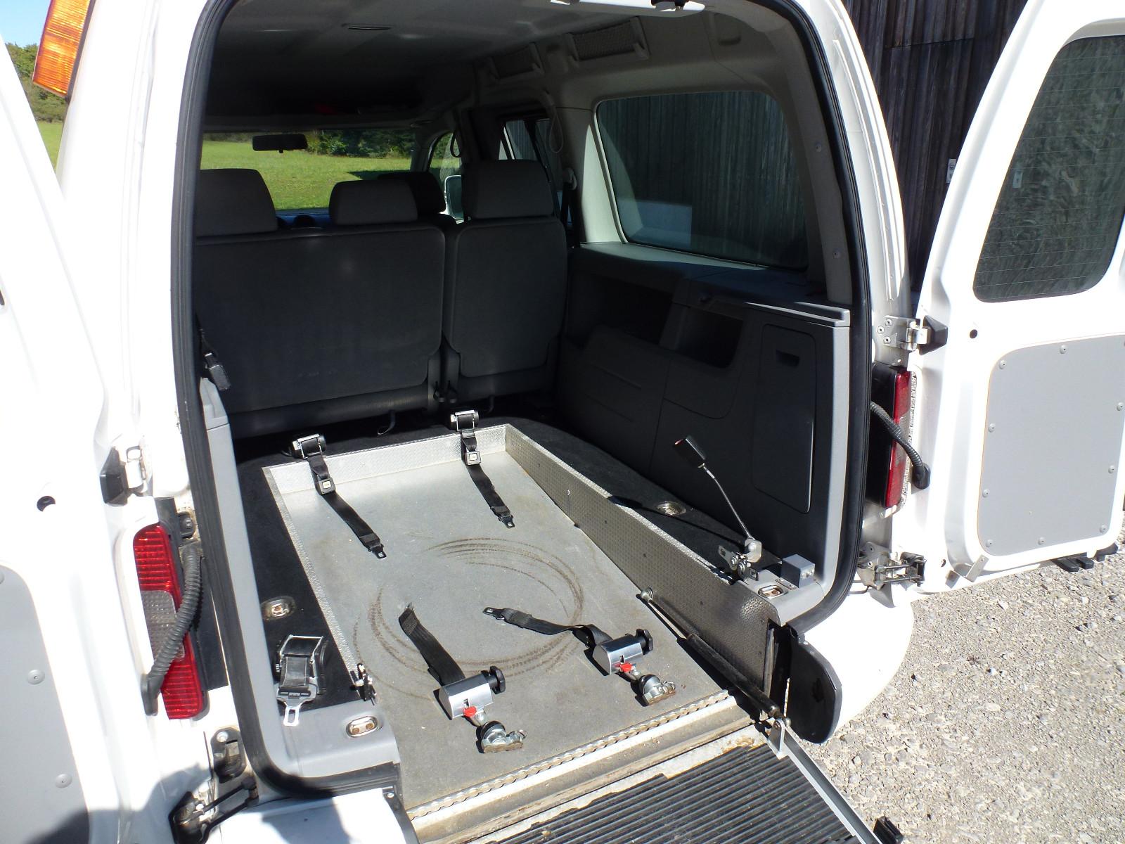 Volkswagen Caddy Maxi Life Rollstuhlrampe