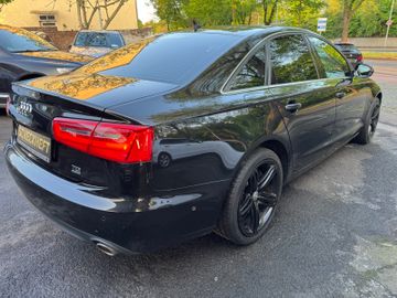 Audi A6 - 4