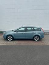Ford Focus 1,6 Concept Turnier Concept - Klima - Ford Focus aus 2010: Turnier