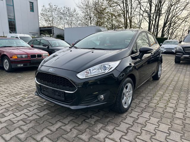 Ford Fiesta Celebration NAVI SHZ PDC