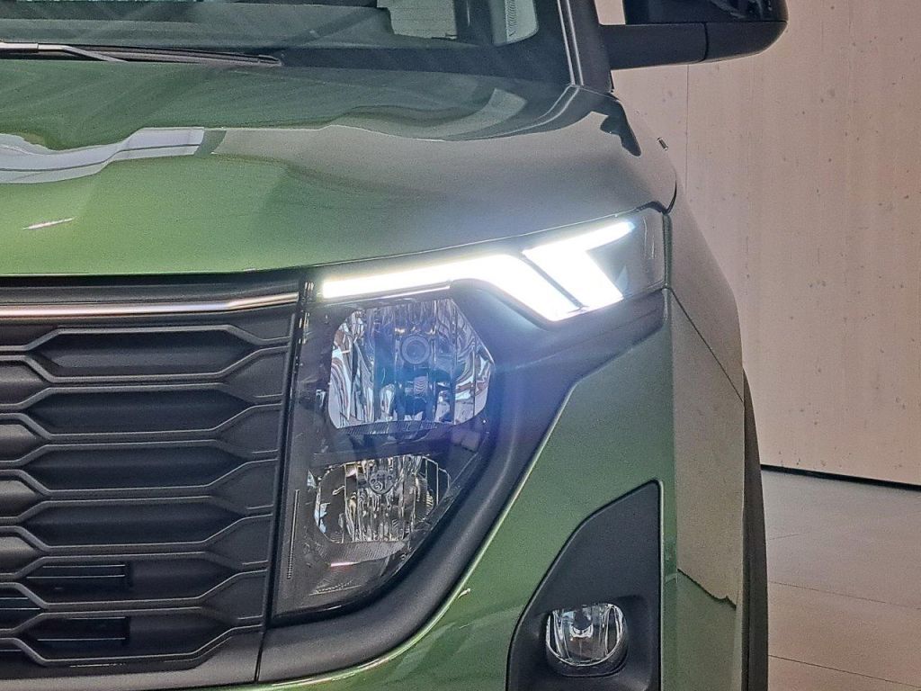Fahrzeugabbildung Ford Tourneo Courier Active Automatik