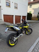 Husqvarna 701 - HUSQVARNA ENDURO 701