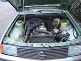 Opel Rekord E " Berlina" - Opel: Berlina