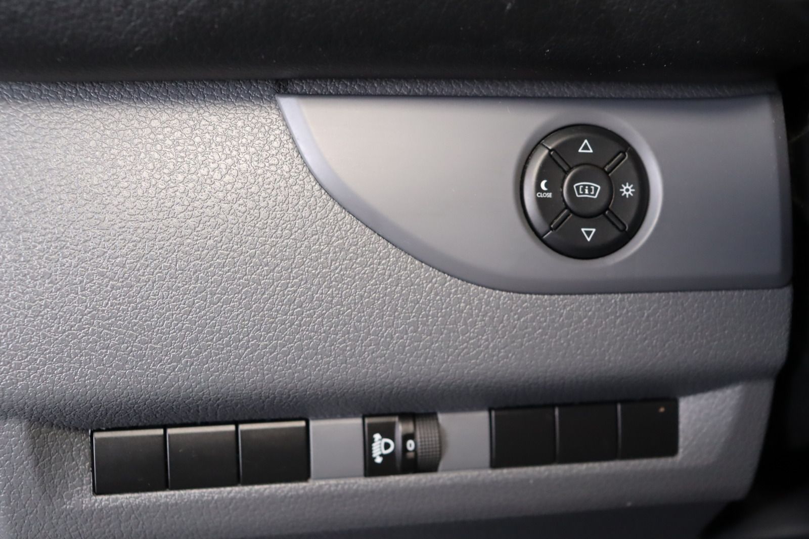 Fahrzeugabbildung Peugeot Expert Kasten L2 Automatik * Klima * 1. Hand