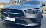Mercedes-Benz CLA 180 Shooting Brake - - silberne Mercedes-Benz CLA 180 Shooting Brake