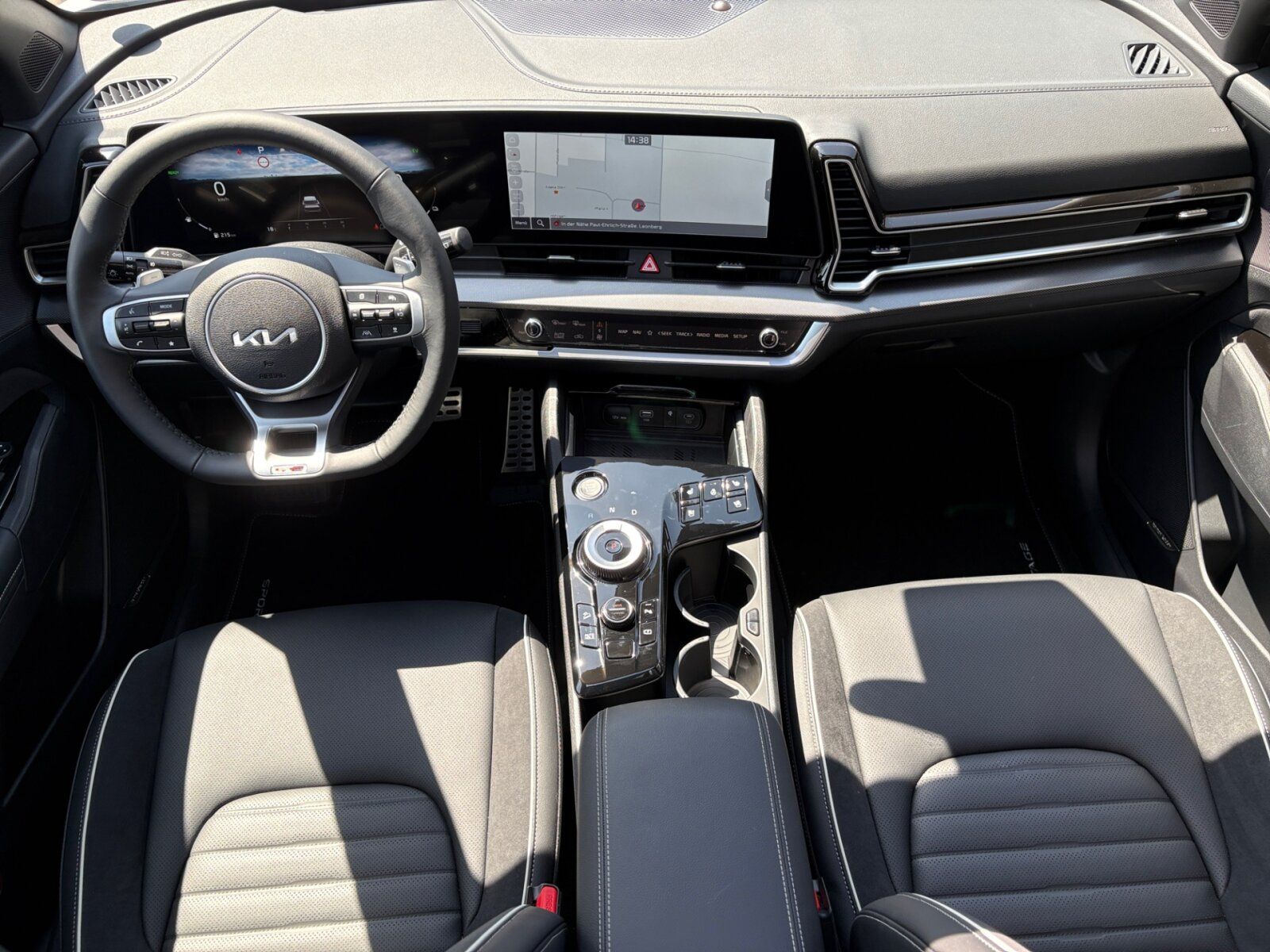 Fahrzeugabbildung Kia SPORTAGE 1.6T HEV AWD GT-Line SD GD DRI SOUN LED