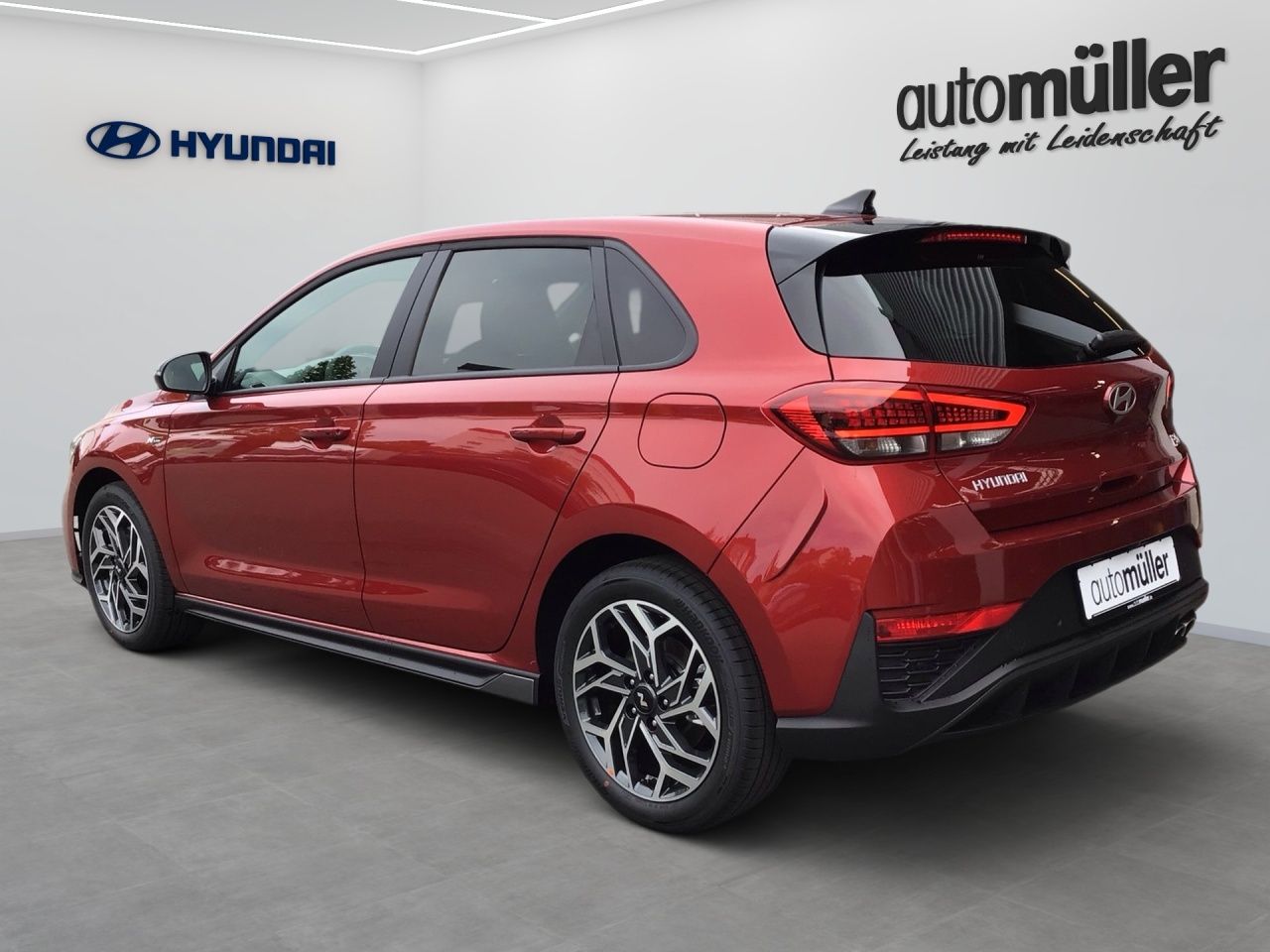 Fahrzeugabbildung Hyundai i30 N-LINE AUT DynLicht Kam. KeyLess KlimaA LED