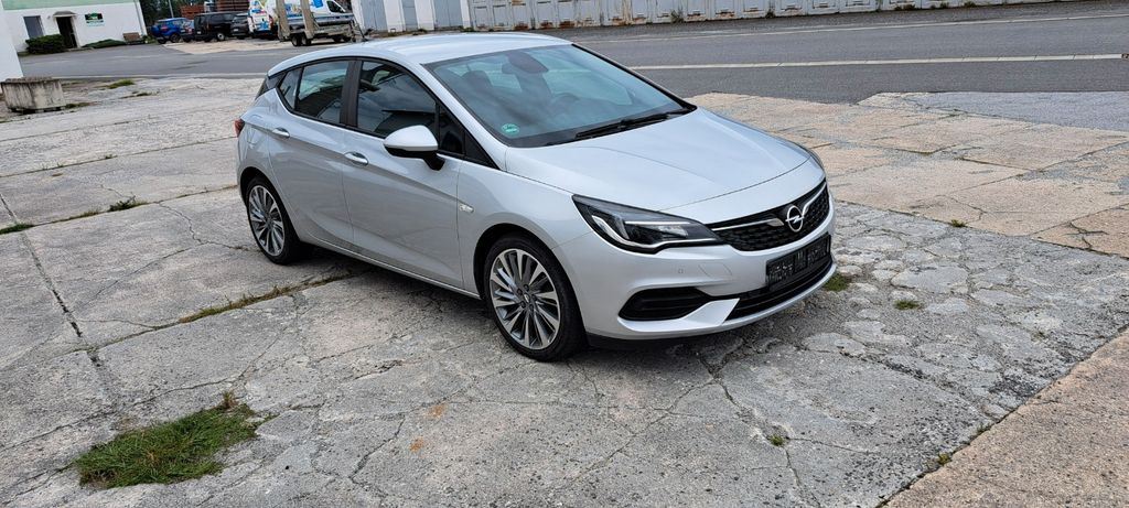 Image of Opel Astra
