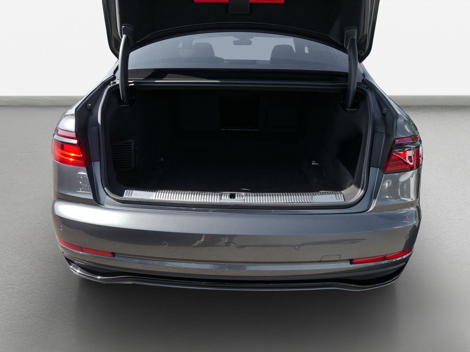 Audi A8 - Bild 11