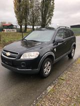 Chevrolet Captiva 2.4 Benzin - gebrauchte Chevrolet Captiva aus dem Jahr 2008