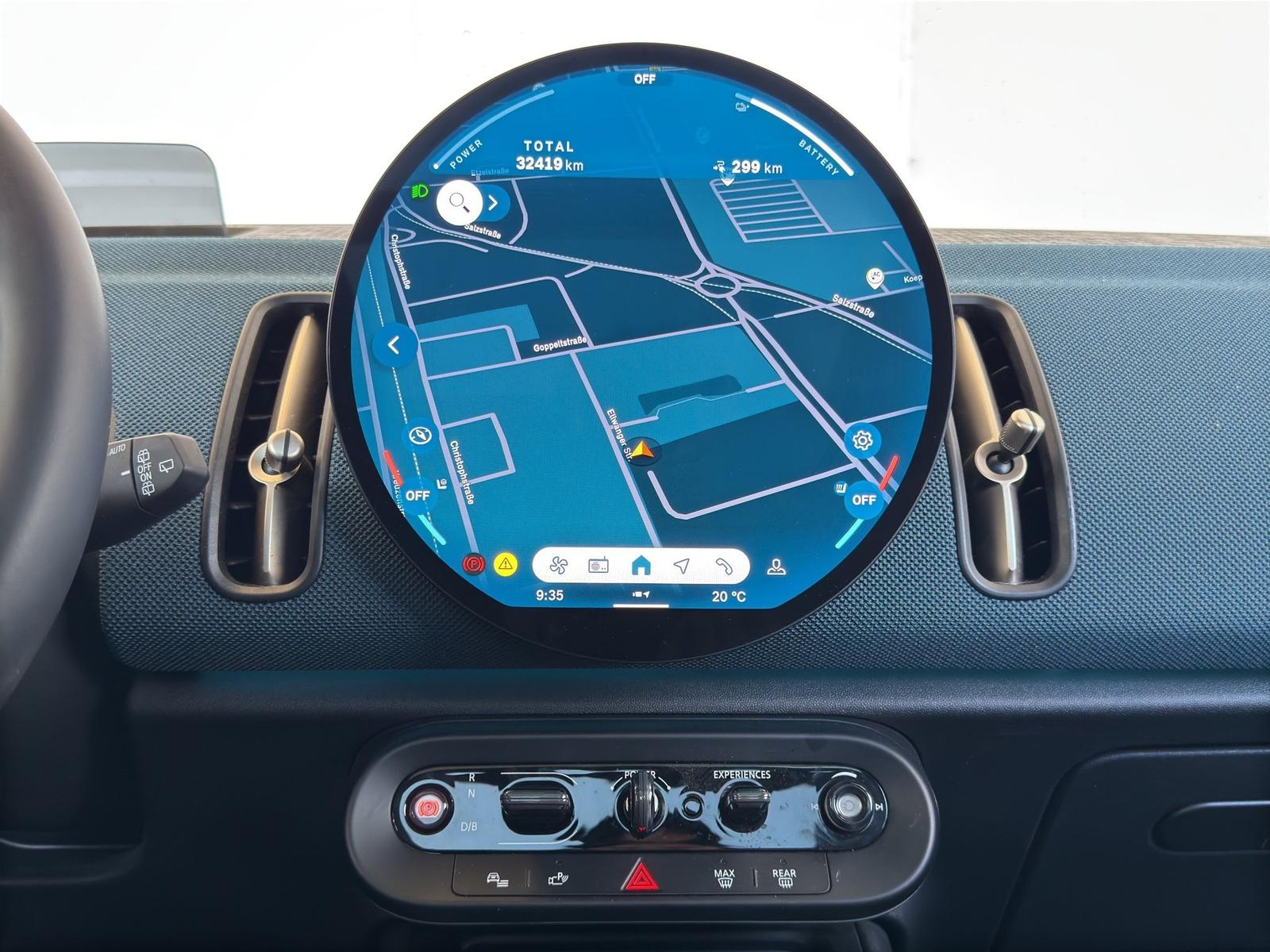 MINI Countryman SE ALL4 Navi.LED.360°.ACC.Pano.HuD
